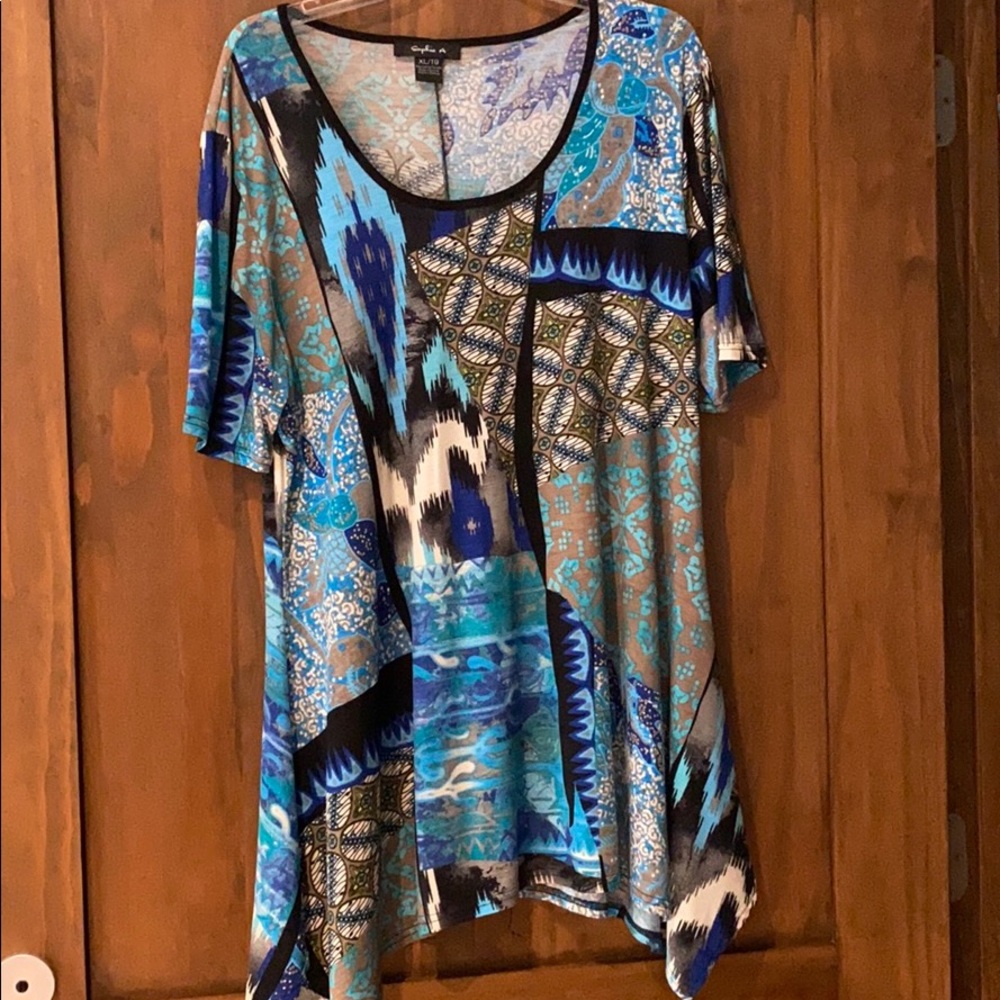 Never worn XL shirt, multicolor, Sophie A